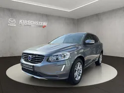 Blau Gebraucht 2016 Volvo XC60 Momentum SUV | 20.999 € (Guter Preis)
