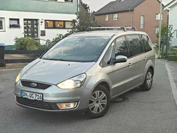 Silber Gebraucht 2009 Ford Galaxy Van / Kleinbus | 6.800 € (Fairer Preis)