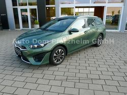 Grün Gebraucht 2024 Kia Ceed Sportswagon Spirit Kombi | 25.900 € (Fairer Preis)