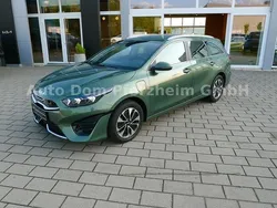 Grün Gebraucht 2024 Kia Ceed Sportswagon Spirit Kombi | 26.700 € (Fairer Preis)