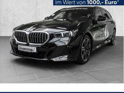 Schwarz Gebraucht 2024 BMW 520 Comfort Edition Kombi | 48.490 € (Superpreis)