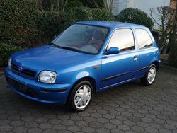 Blau Gebraucht 1999 Nissan Micra Kleinwagen | 2.200 € (Fairer Preis)