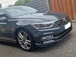 Grau Gebraucht 2017 VW Passat R-line Kombi | 16.500 € (Teuer)