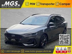 Magnetic grey metallic Neu 2025 Ford Focus ST Limousine | 42.490 € (Etwas zu teuer)