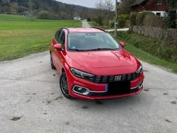 Rot Gebraucht 2023 Fiat Tipo City Life Kombi | 18.899 € (Fairer Preis)