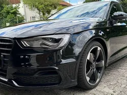Schwarz Gebraucht 2016 Audi A3 Sportback S-Line Limousine | 16.499 € (Fairer Preis)