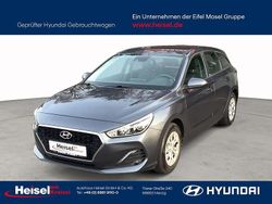 Grau Gebraucht 2020 Hyundai i30 YES! Limousine | 15.460 € (Fairer Preis)