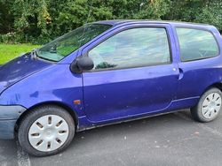 Violet Gebraucht 2001 Renault Twingo Kleinwagen | 799 € (Guter Preis)