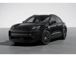 Tiefschwarzmetallic Gebraucht 2025 Porsche Macan SUV | 104.900 € (Etwas zu teuer)