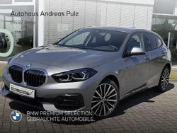 Skyscraper grau Gebraucht 2024 BMW 118 Sport Line Kleinwagen | 29.997 € (Etwas zu teuer)