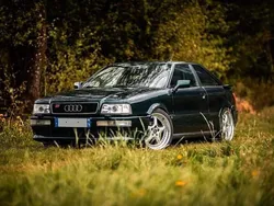 Grün Gebraucht 1992 Audi RS2 Kombi | 28.900 €