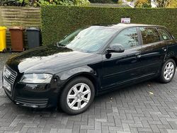 Schwarz Gebraucht 2008 Audi A3 Sportback Ambiente Kombi | 4.500 € (Fairer Preis)