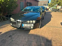 Schwarz Gebraucht 2007 Alfa Romeo 159 Kombi | 2.600 €