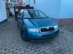 Grün Gebraucht 2005 Skoda Fabia Limousine | 600 € (Guter Preis)