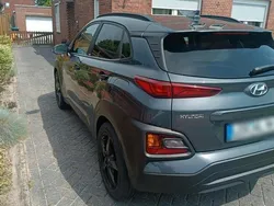 Grau Gebraucht 2020 Hyundai Kona SUV | 18.950 € (Guter Preis)