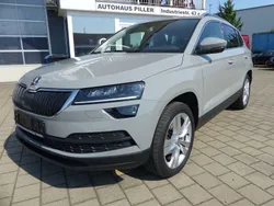 Grau Gebraucht 2022 Skoda Karoq Sport SUV | 17.800 €