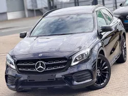 Schwarz Gebraucht 2019 Mercedes GLA180 AMG line SUV | 15.999 € (Superpreis)