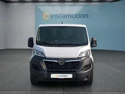 Weiß Gebraucht 2023 Opel Movano Van | 21.999 € (Guter Preis)