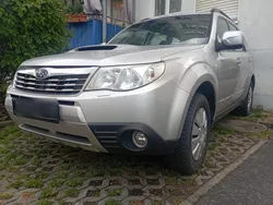 Silber Gebraucht 2012 Subaru Forester SUV | 4.200 €