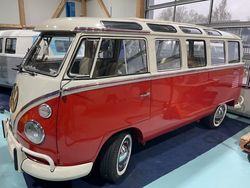 Rot weiß Gebraucht 1967 VW T1 Van | 62.900 €