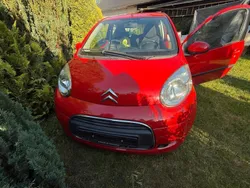 Rot Gebraucht 2009 Citroën C1 Style Kleinwagen | 2.000 € (Fairer Preis)