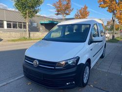 Weiß Gebraucht 2016 VW Caddy Comfortline Van / Kleinbus | 9.980 € (Guter Preis)