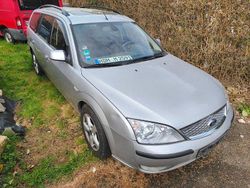 Silber Gebraucht 2002 Ford Mondeo Ghia Kombi | 1.500 € (Fairer Preis)