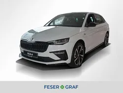 Moon weiss perleffekt Neu 2025 Skoda Scala Monte Carlo Kleinwagen | 29.980 € (Etwas zu teuer)