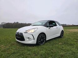 Weiß Gebraucht 2011 Citroën DS3 Sport Chic Kleinwagen | 4.999 € (Teuer)