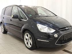 Schwarz Gebraucht 2010 Ford S-MAX Titanium Van / Kleinbus | 3.999 € (Guter Preis)