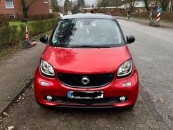 Schwarz Gebraucht 2016 Smart ForFour Basis Kleinwagen | 8.000 € (Fairer Preis)