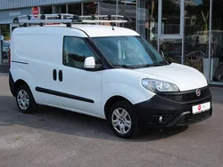 Weiß Gebraucht 2017 Fiat Doblò Van / Kleinbus | 7.700 € (Etwas zu teuer)