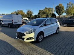 Frozen white Gebraucht 2016 Ford S-MAX S Van / Kleinbus | 10.900 € (Fairer Preis)