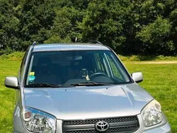 Silber Gebraucht 2004 Toyota RAV4 SUV | 4.300 € (Fairer Preis)