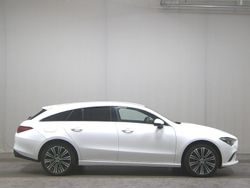 Weiss Gebraucht 2022 Mercedes CLA250e Shooting Brake Progressive Kombi | 18.880 € (Fairer Preis)