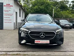 Schwarz Gebraucht 2024 Mercedes E220 Advanced Kombi | 43.900 €