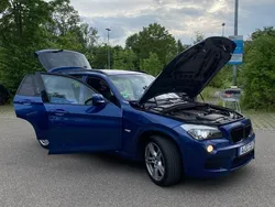 Blau Gebraucht 2011 BMW X1 SUV | 9.750 € (Fairer Preis)