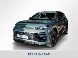 Cipressinogrün metallic Neu 2025 VW Tayron R-line SUV | 62.960 € (Etwas zu teuer)
