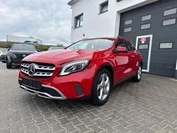 Rot Gebraucht 2018 Mercedes GLA250 SUV | 18.950 € (Guter Preis)
