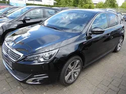 Schwarz Gebraucht 2016 Peugeot 308 Allure GT-Line Limousine | 9.990 € (Fairer Preis)