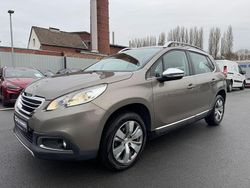 Grau Gebraucht 2015 Peugeot 2008 Allure SUV | 5.900 € (Guter Preis)