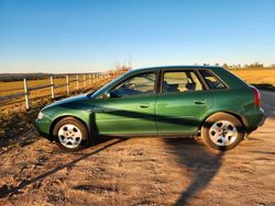 Grün Gebraucht 2002 Audi A3 Ambiente Limousine | 7.500 €