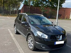 Schwarz Gebraucht 2010 Nissan Qashqai +2 Tekna SUV | 8.700 € (Fairer Preis)