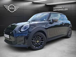 Schwarz Gebraucht 2023 Mini Cooper SE Classic Kleinwagen | 19.880 € (Superpreis)
