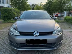 Grau Gebraucht 2014 VW Golf VII Trendline Limousine | 6.100 € (Guter Preis)