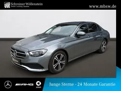 Selenitgrau Gebraucht 2021 Mercedes E220 Avantgarde Limousine | 40.360 € (Fairer Preis)
