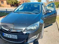 Schwarz Gebraucht 2013 Opel Astra Sport Kombi | 6.999 € (Fairer Preis)