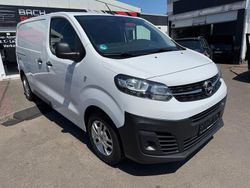 Weiß Gebraucht 2023 Opel Vivaro Edition Van / Kleinbus | 8.990 € (Fairer Preis)