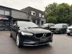 Onyx black (metallic) Gebraucht 2018 Volvo V90 Momentum Kombi | 23.880 € (Fairer Preis)