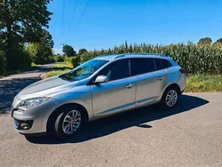 Silber Gebraucht 2012 Renault Mégane III Dynamique Limousine | 3.900 € (Fairer Preis)